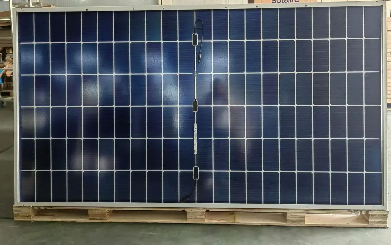 Jinko Europe Warehouse N-Type  - đánh giá và giá Jinko Solar Panel N-Type